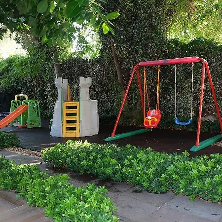 Mutlu 호텔 페티예