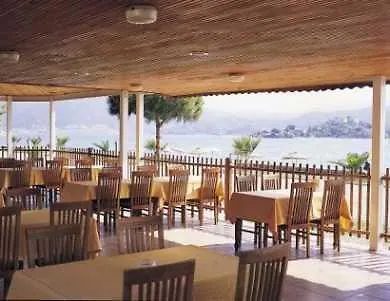 Mutlu Hotel