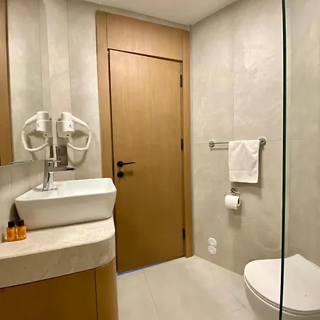 Mutlu フェティエ