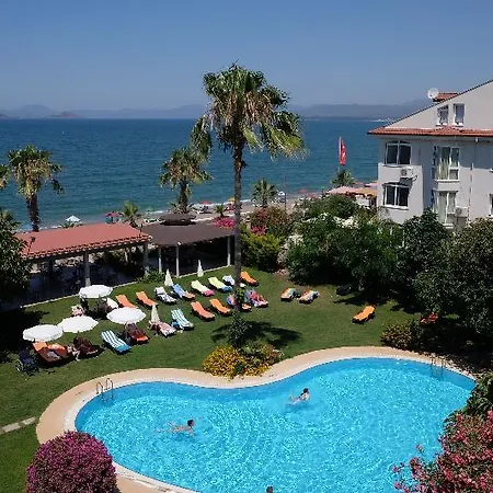 호텔 Mutlu 2*